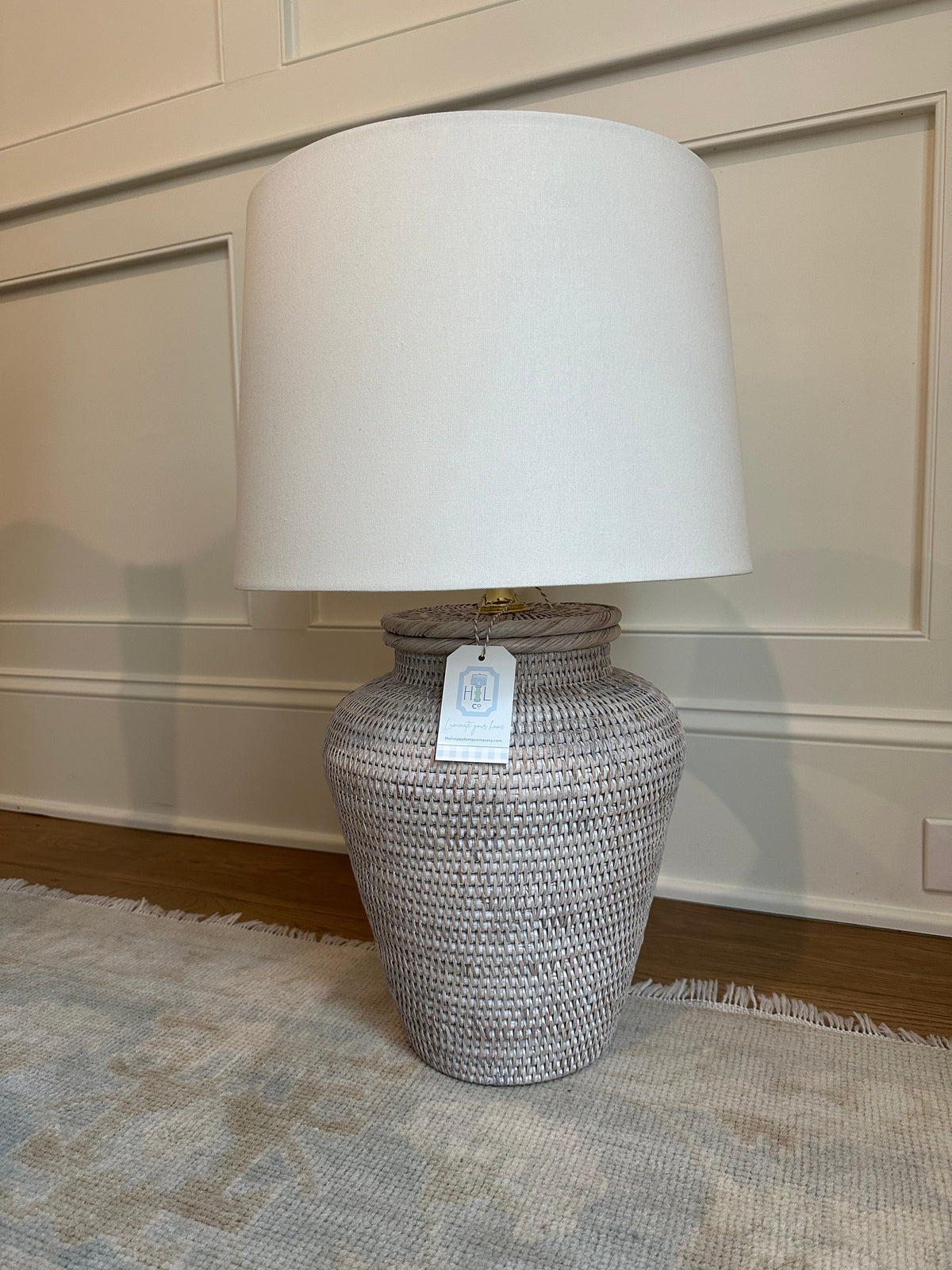 MACON TABLE LAMP  LARGE - WHITE WASH