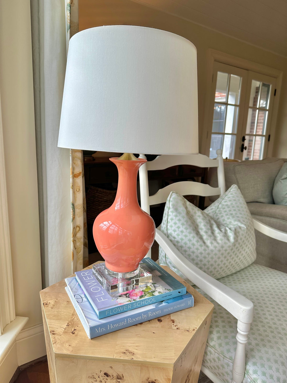 CUSTOM LOTTIE LAMP