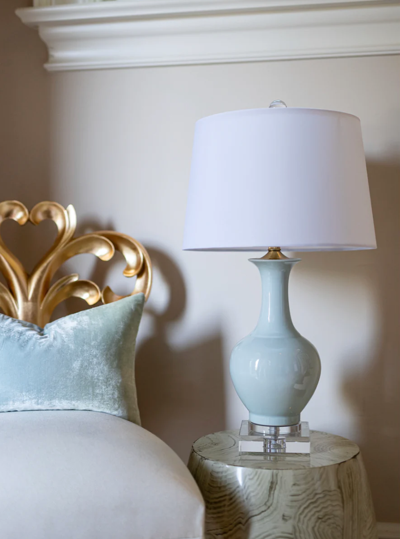 CUSTOM LOTTIE LAMP