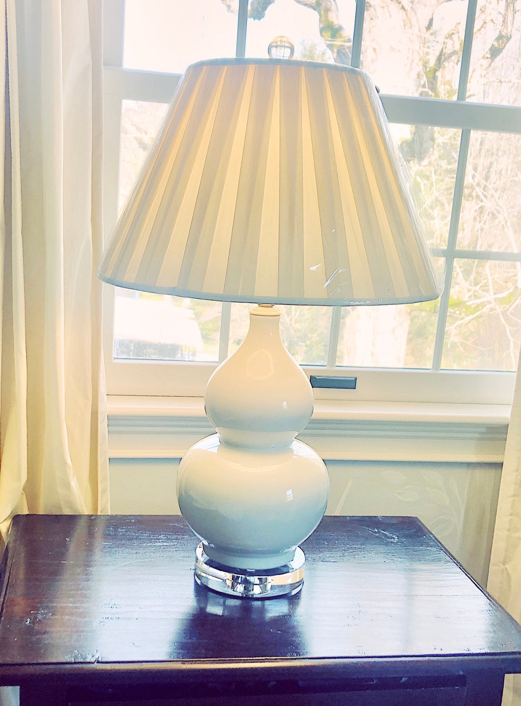 DORI TABLE LAMP