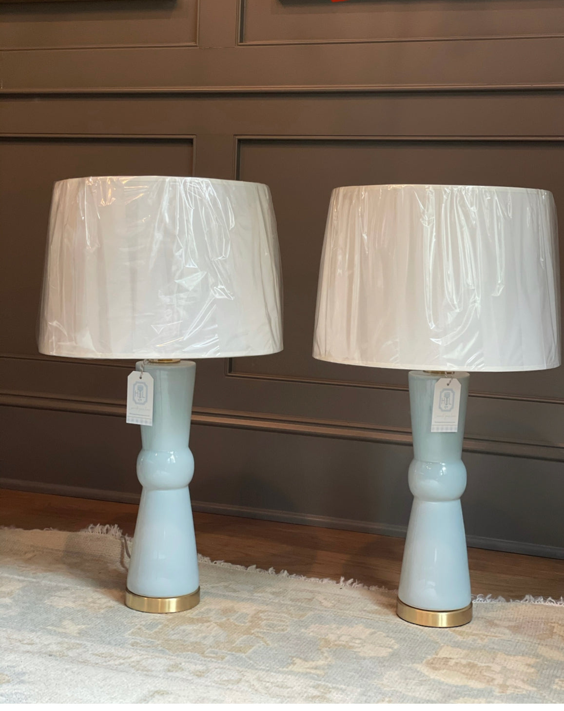BAILEY TABLE LAMP